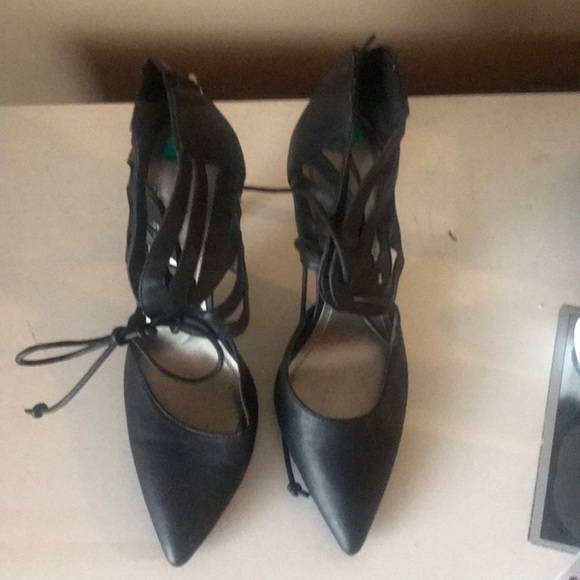 BCBGeneration Delphina Laced Up Ankle Wrap heel - Picture 2 of 3